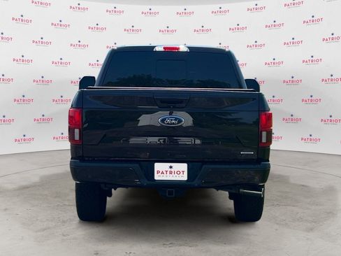 Used 2018 Ford F150 Lariat w/ Equipment Group 502A Luxury image 4