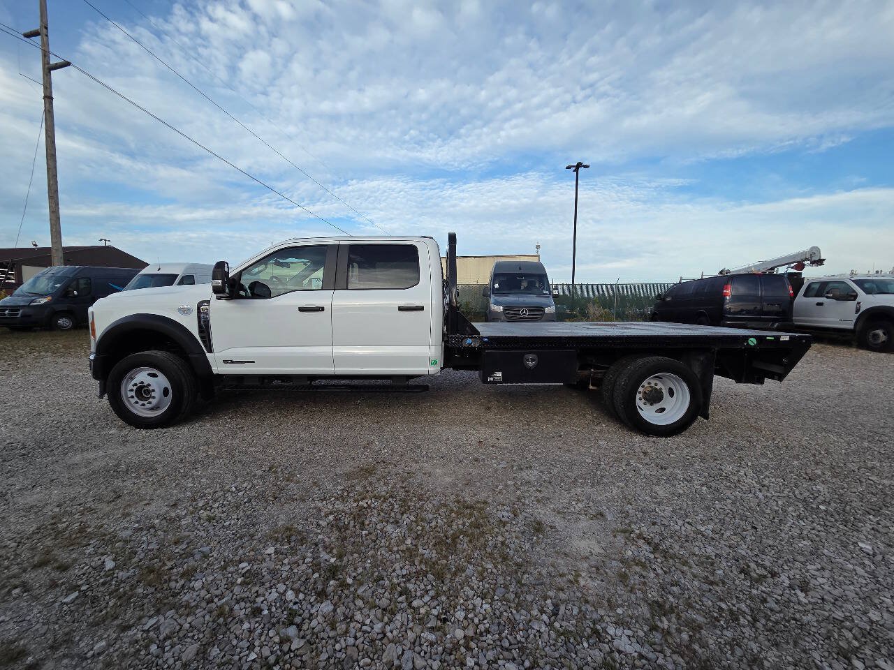 Used 2024 Ford F550 4x4 Crew Cab Super Duty image 6