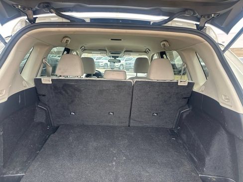 Certified 2023 Nissan Rogue SV FWD image 33