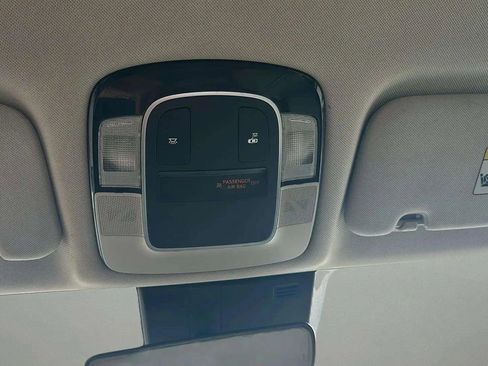 Used 2020 Hyundai Sonata SE w/ Cargo Package image 35