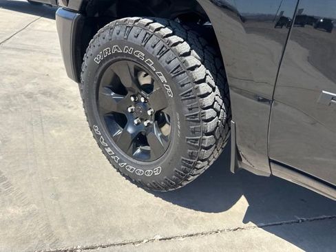 Certified 2026 RAM 1500 Classic Warlock AWD/4WD image 7