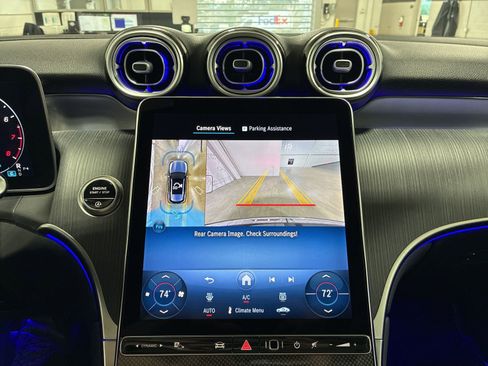 Used 2025 Mercedes-Benz GLC 300 GLC 300 image 26