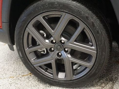 New 2026 Jeep Compass Limited image 18