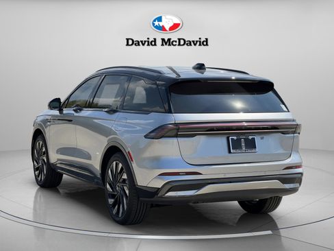 New 2025 Lincoln Nautilus Reserve w/ Jet Appearance Package image 5