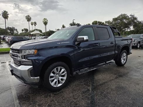 Used 2020 Chevrolet Silverado 1500 LT w/ All-Star Edition RWD image 2