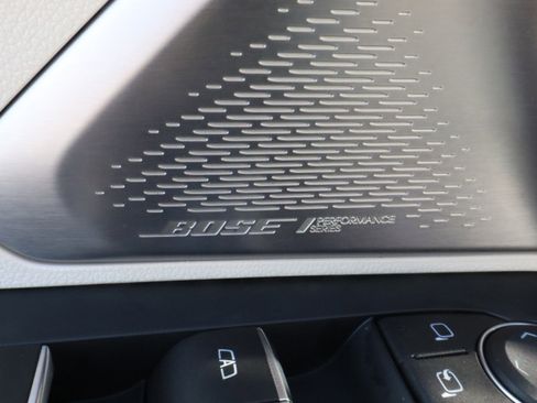 New 2025 GMC Acadia Denali w/ Super Cruise Package image 19