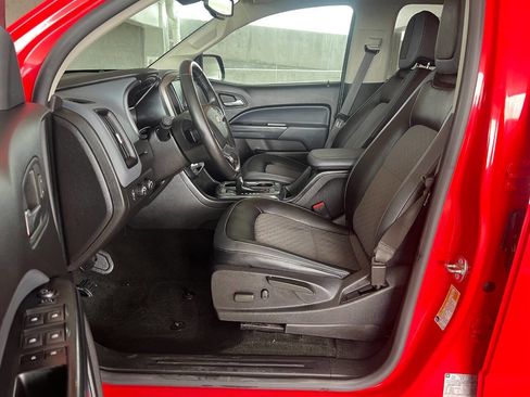 Used 2018 Chevrolet Colorado Z71 image 13