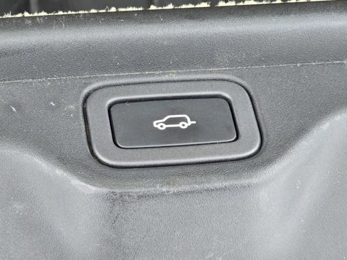 Used 2016 Land Rover Range Rover Supercharged image 37