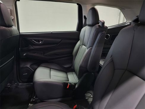 Used 2025 Subaru Ascent Bronze Edition w/ Popular Package #2 image 15