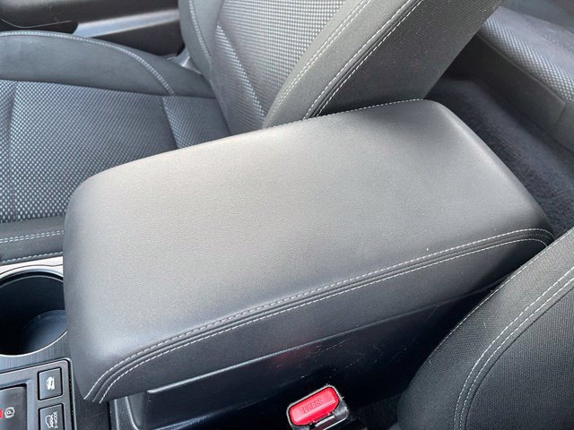 Used 2019 Subaru Outback 2.5i AWD/4WD image 18