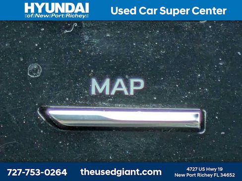 Used 2019 Toyota Camry LE FWD image 21