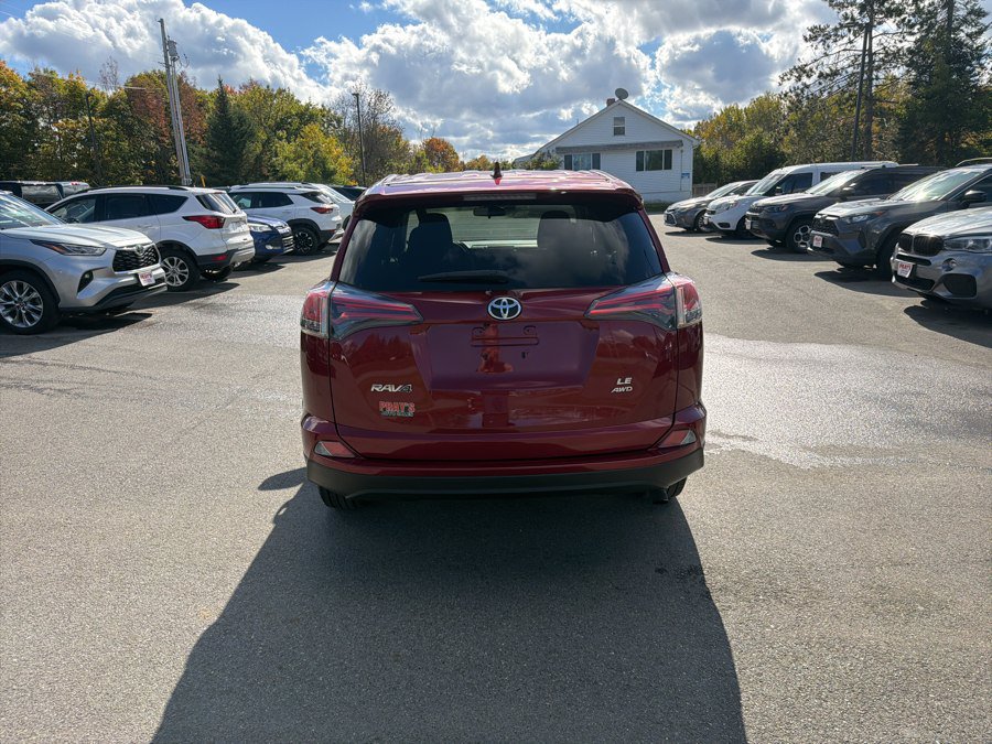 Used 2018 Toyota RAV4 LE w/ All Weather Liner Package AWD/4WD image 3