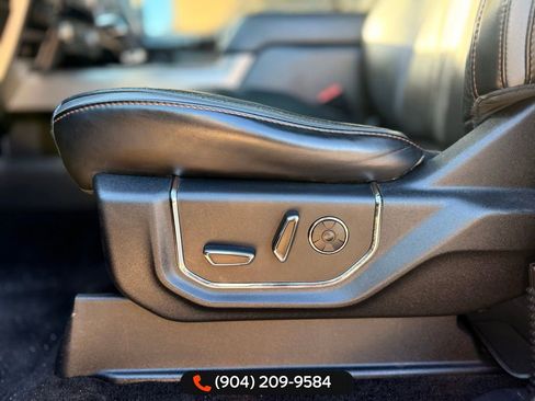 Used 2018 Ford F150 Platinum w/ Equipment Group 701A Luxury image 12