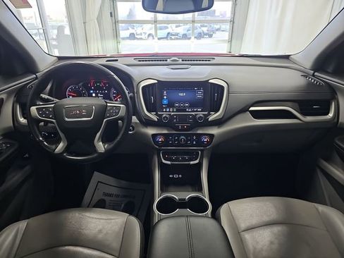 Used 2022 GMC Terrain SLT w/ Infotainment Package II AWD/4WD image 12