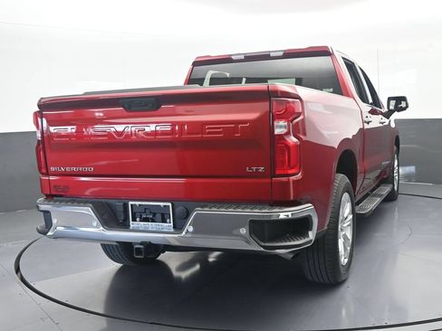 Used 2024 Chevrolet Silverado 1500 LTZ RWD image 5