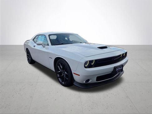 Used 2021 Dodge Challenger R/T w/ Blacktop Package image 4