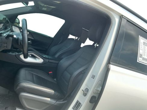Used 2020 Mercedes-Benz GLS 450 4MATIC image 9