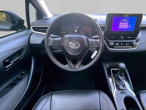 Certified 2025 Toyota Corolla LE FWD image 11