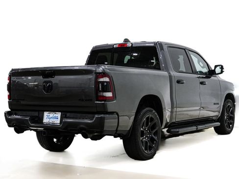 Used 2023 RAM 1500 Laramie AWD/4WD image 6