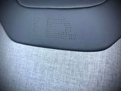 Used 2023 Volkswagen ID.4 Pro AWD/4WD image 25