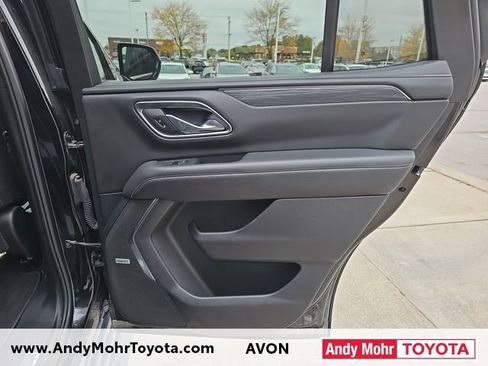 Used 2024 GMC Yukon SLT image 34