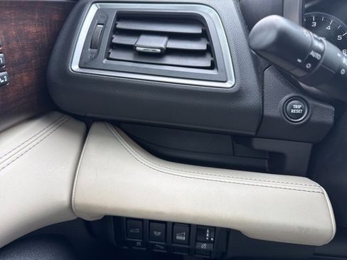 Used 2021 Subaru Ascent Touring w/ Popular Package #2A image 21