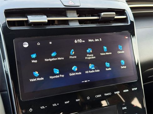 Used 2024 Hyundai Santa Cruz XRT image 15