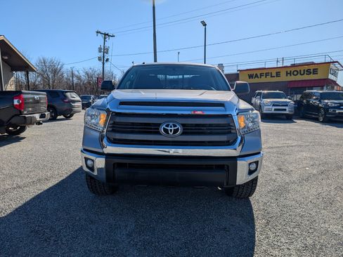 Used 2014 Toyota Tundra SR5 w/ SR5 Upgrade Package image 2