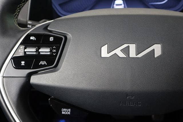 Certified 2023 Kia EV6 GT-Line w/ GT-Line Suede Seat Package AWD/4WD image 8