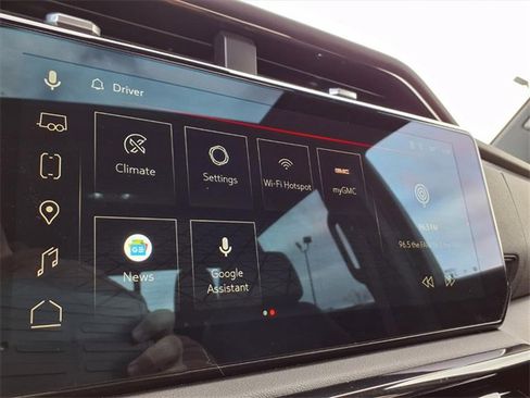 Used 2023 GMC Sierra 1500 AT4 w/ AT4 Premium Package image 59