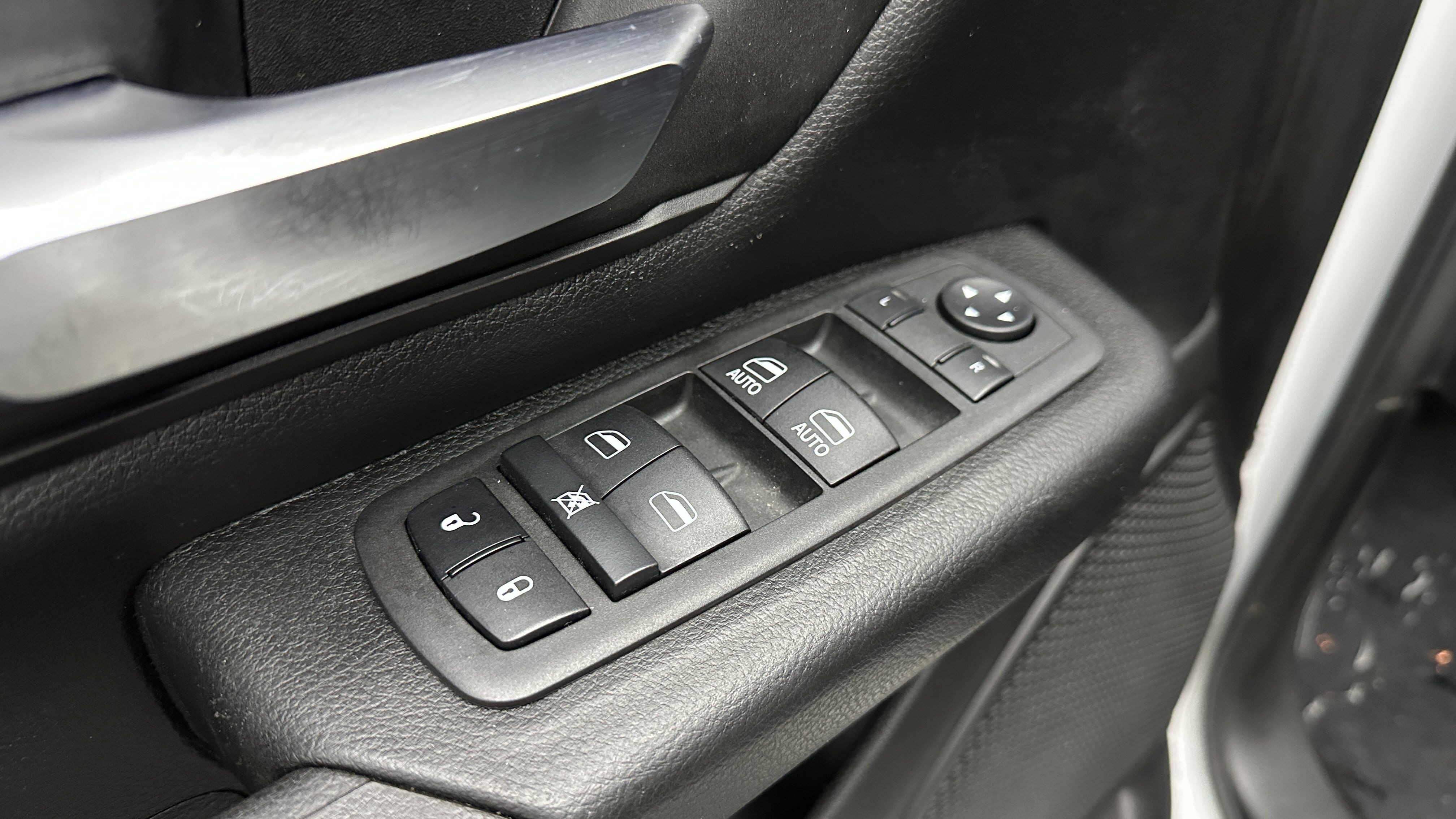 Used 2022 RAM 1500 Tradesman RWD image 12