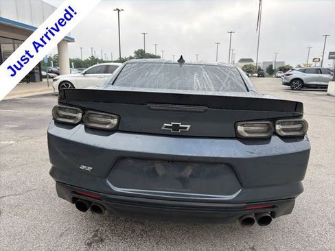 Used 2019 Chevrolet Camaro SS RWD image 5