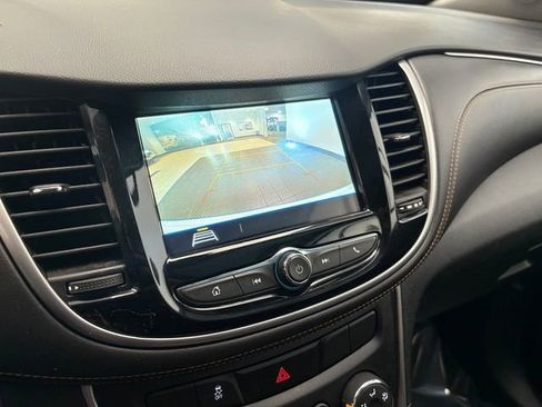Used 2018 Chevrolet Trax LS image 18