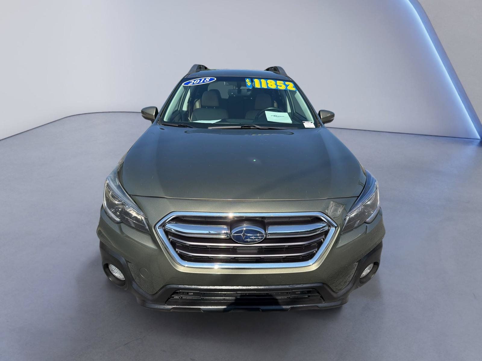 Used 2019 Subaru Outback 2.5i Premium w/ Popular Package #2 AWD/4WD image 4