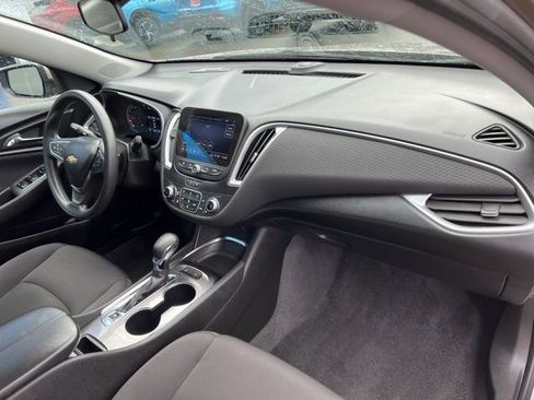 Used 2024 Chevrolet Malibu LT image 57
