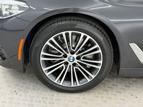 Used 2020 BMW 530i xDrive w/ Premium Package AWD/4WD image 13