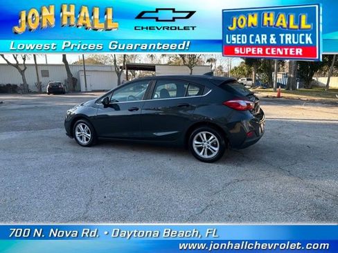Used 2018 Chevrolet Cruze LT image 5