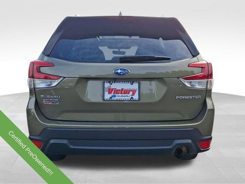 Used 2023 Subaru Forester Premium AWD/4WD image 5