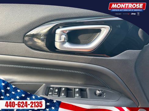 New 2026 Jeep Compass Limited AWD/4WD image 12