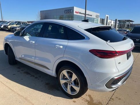 New 2025 Audi Q5 Premium Plus image 4