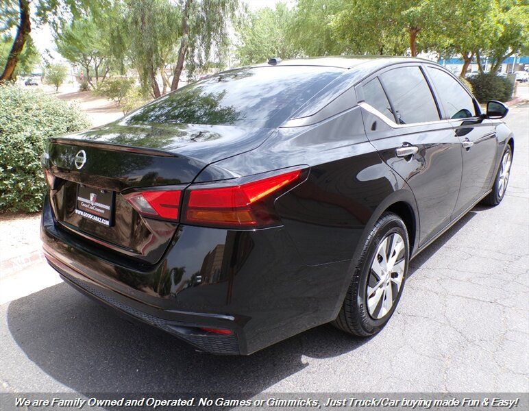 Used 2020 Nissan Altima 2.5 S FWD image 8
