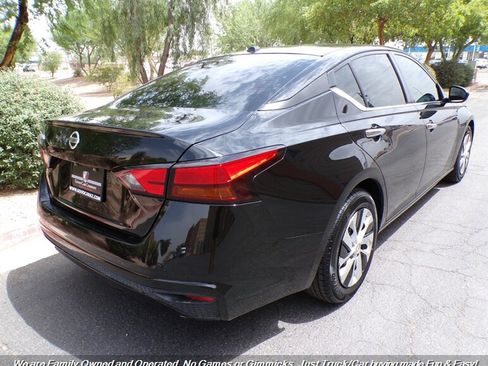 Used 2020 Nissan Altima 2.5 S FWD image 8
