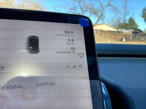 New 2026 Volvo EX30 Cross Country Ultra w/ Protection Package Premier image 19