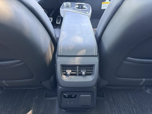 Used 2025 Cadillac Optiq Luxury 2 w/ LPO, Floor Liner Package AWD/4WD image 32