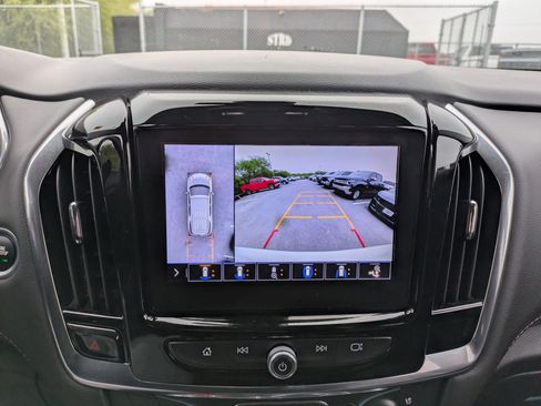 Certified 2021 Chevrolet Traverse Premier image 19