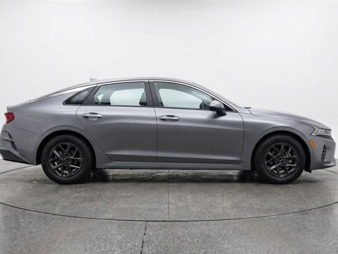 Used 2025 Kia K5 LXS image 11