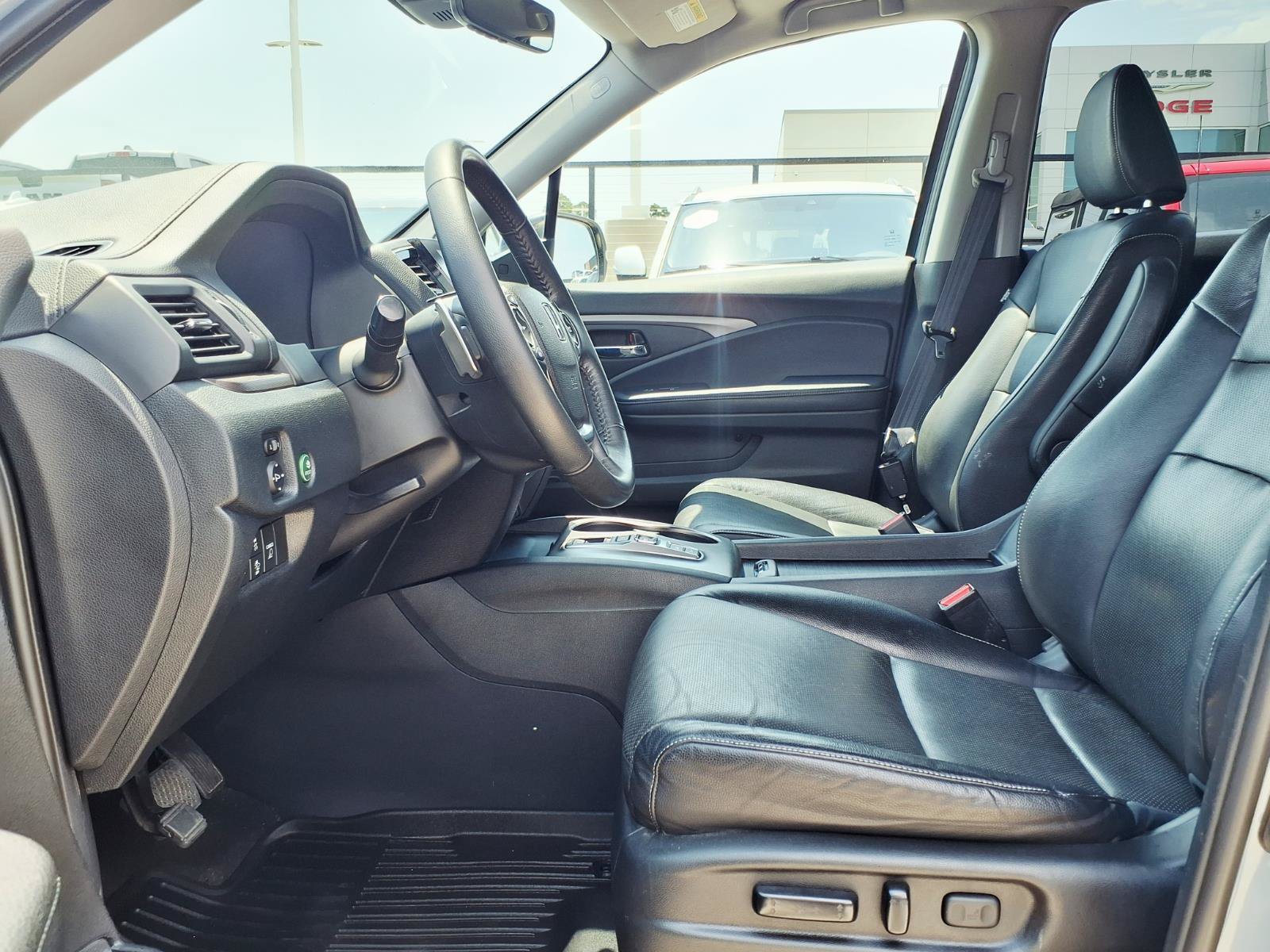 Used 2023 Honda Ridgeline RTL image 10