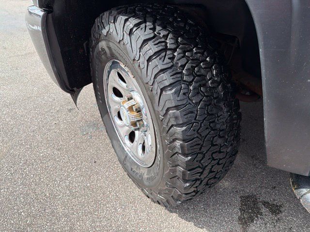Used 2010 Chevrolet Silverado 1500 LS AWD/4WD image 11