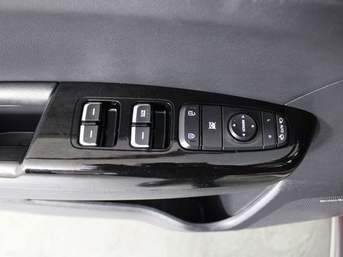 Used 2017 Kia Sportage SX image 23