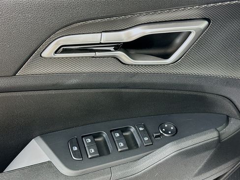 Used 2025 Kia Sportage LX FWD image 15